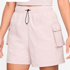 NWT Nike Women's Woven High Rise Shorts. Size Small.